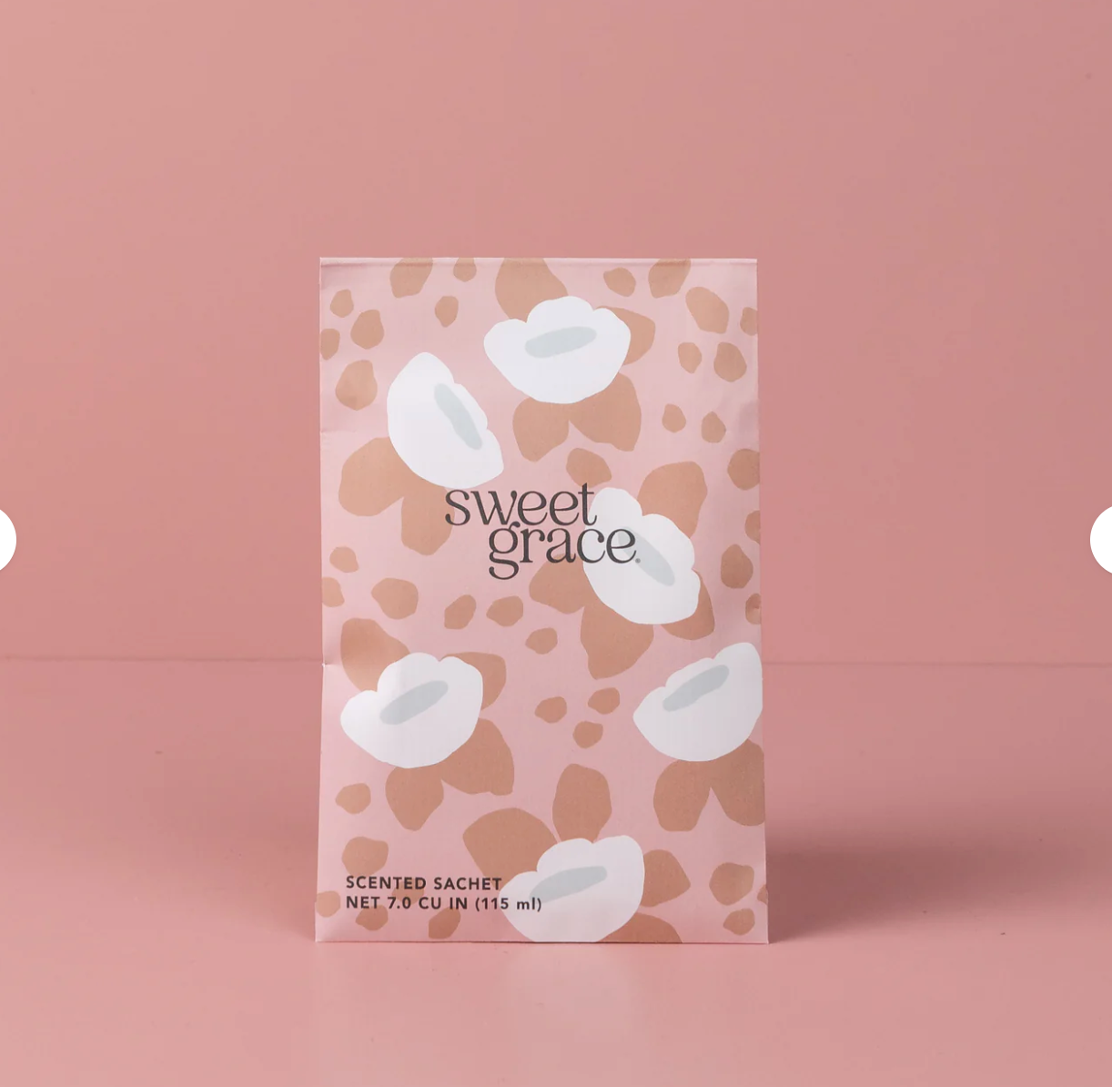 Sweet Grace Sachet - Modern Flower Print