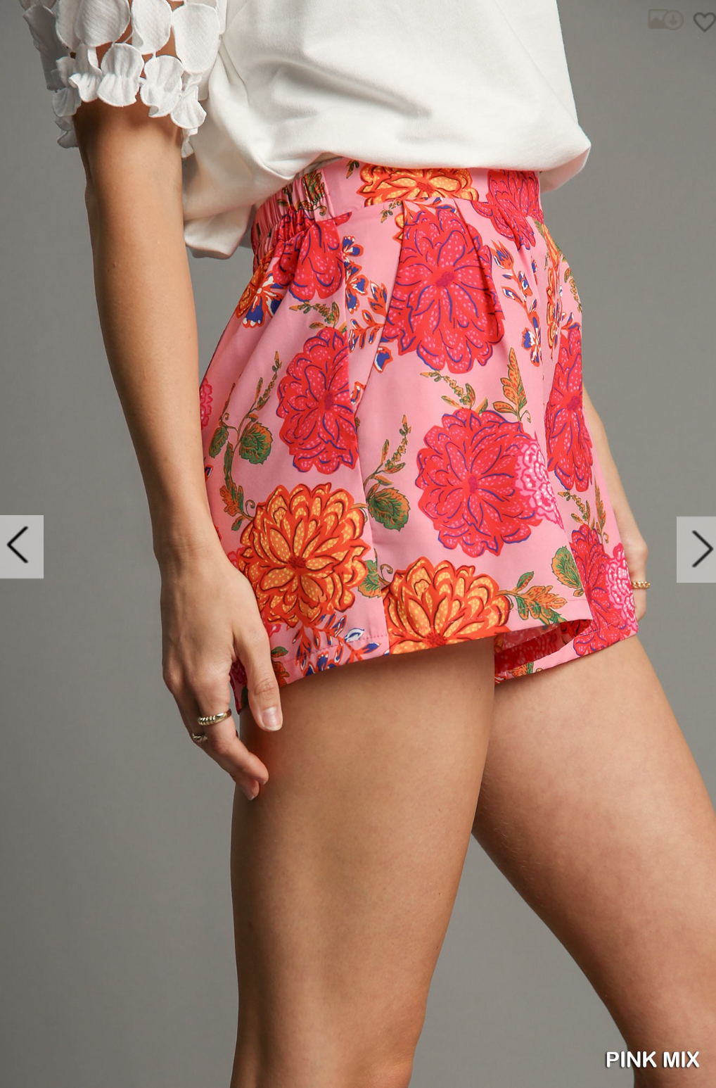 Indie Floral Print Shorts In Pink