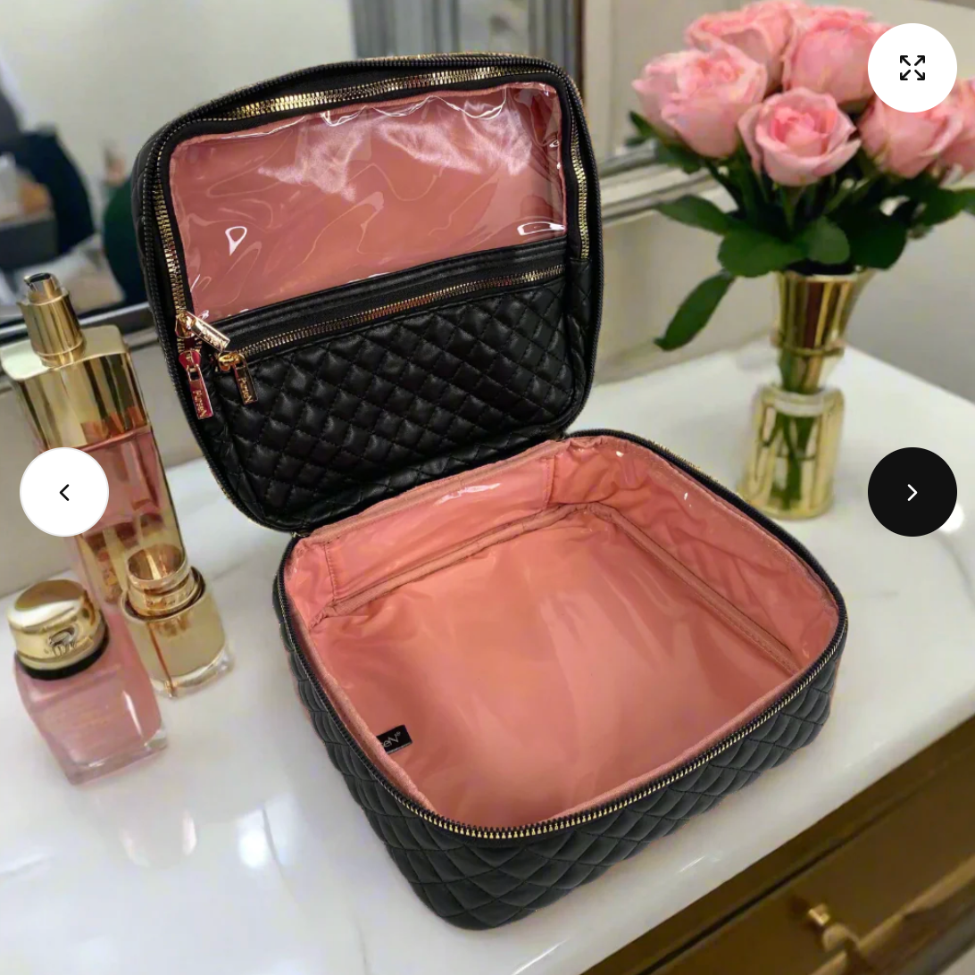 Mini Diva Makeup Case In Timeless Quilted