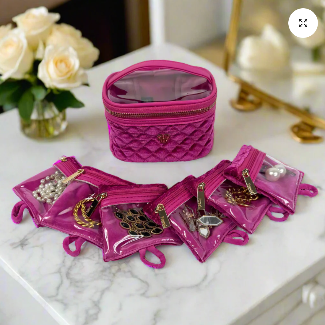 Getaway Jewelry Bag In Fuchsia Velvet