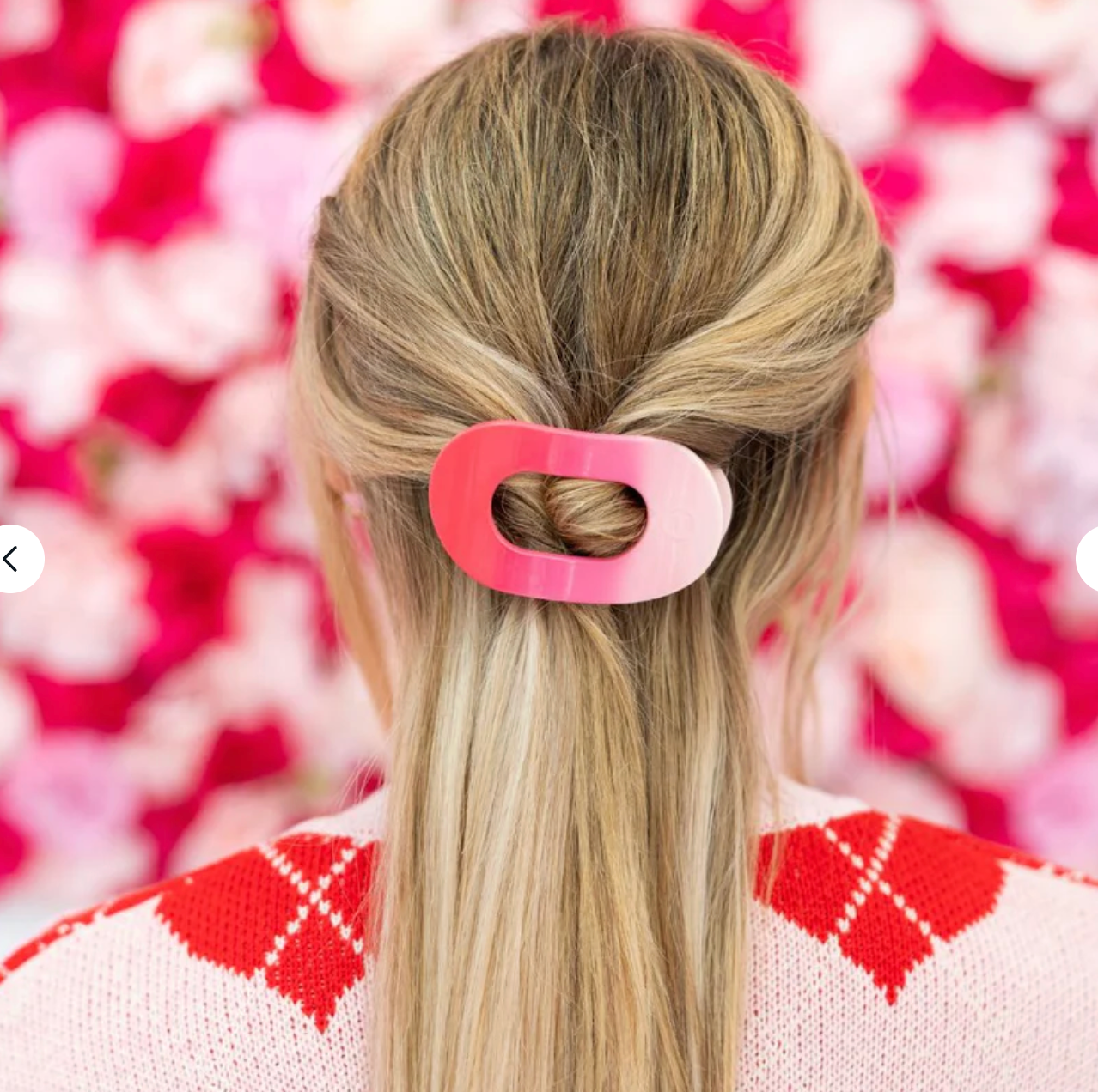 Kiss + Tell Small Flat Round Clip