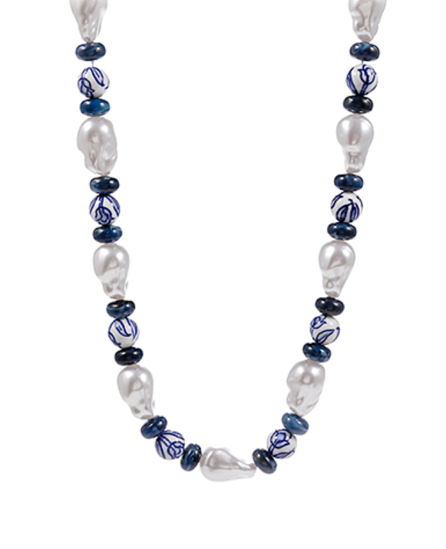 Pearl Poise Necklace