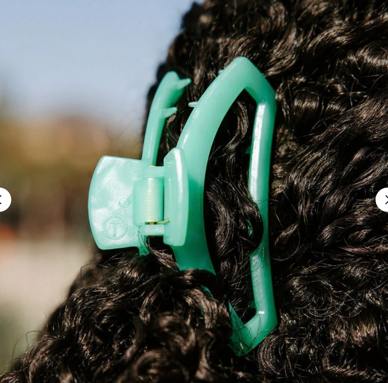 Open Spring Splash Medium Hair Clip