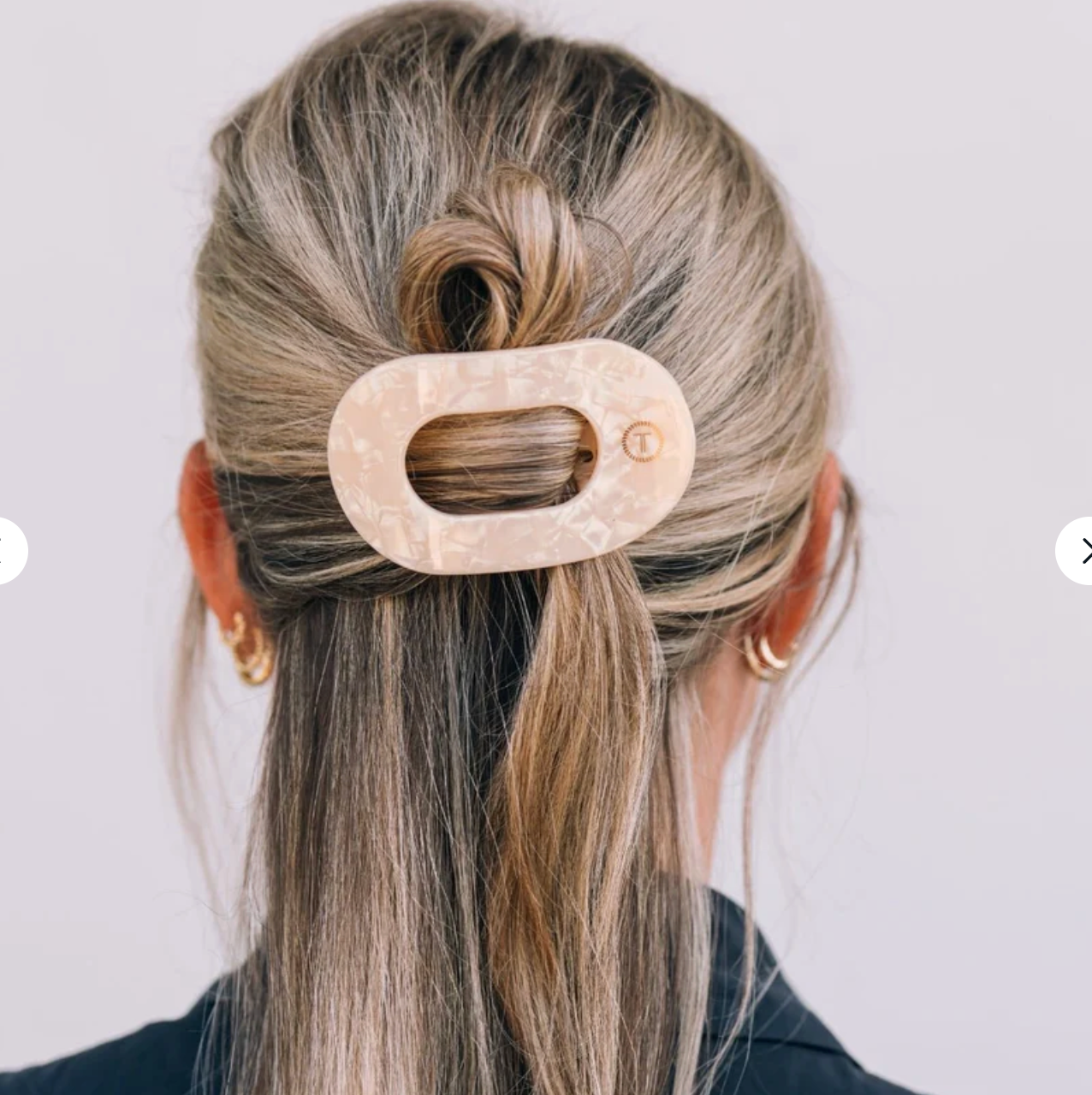 Soft Surf Small Flat Round Clip