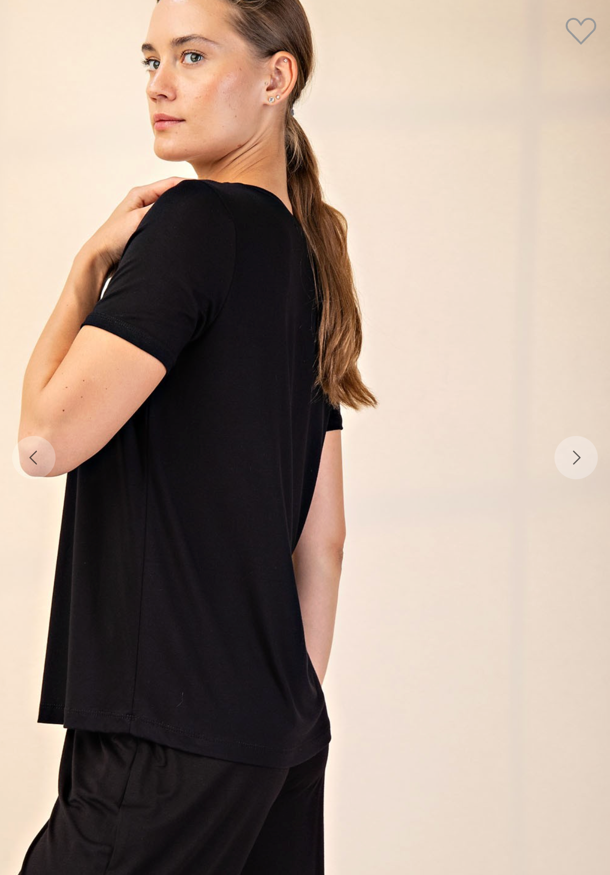 Essential Soft Tee In Black