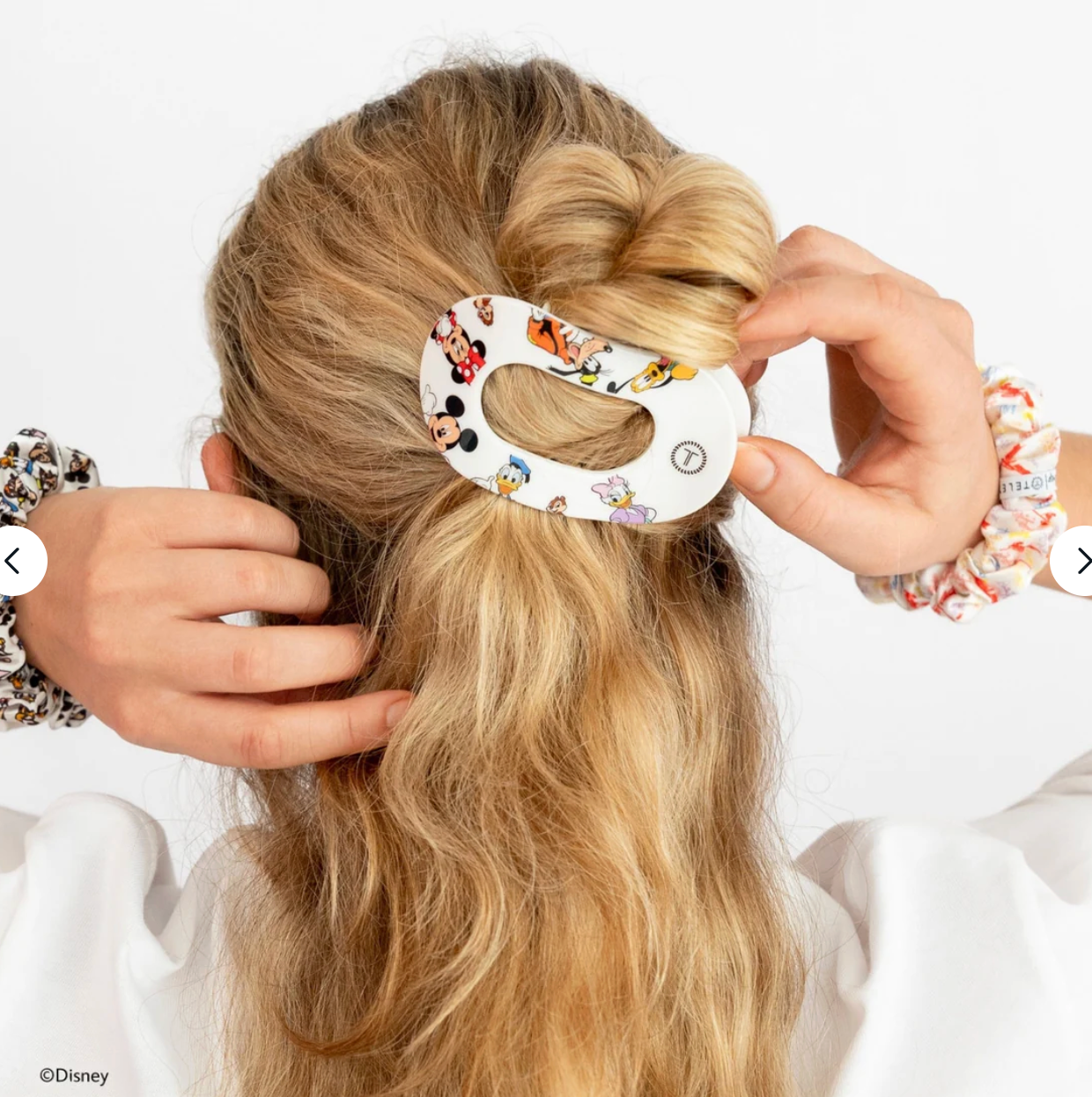 Mickey + Friends Medium Flat Round Clip