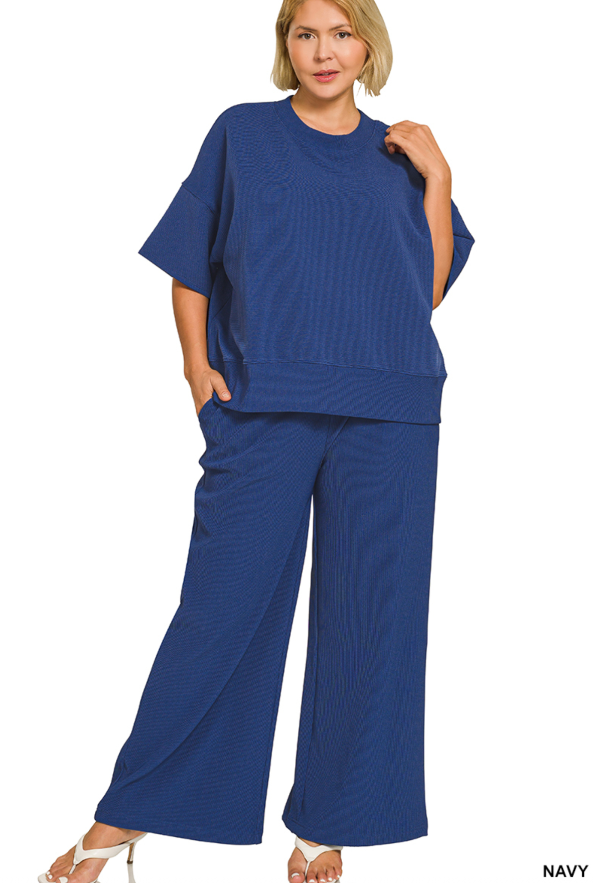 The Effortless Set In Navy