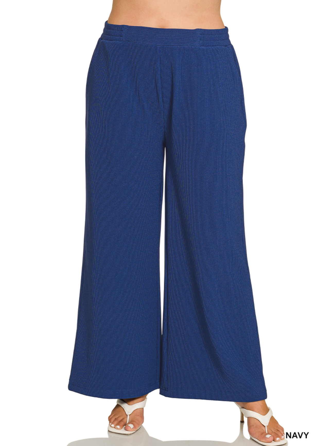 The Effortless Set In Navy