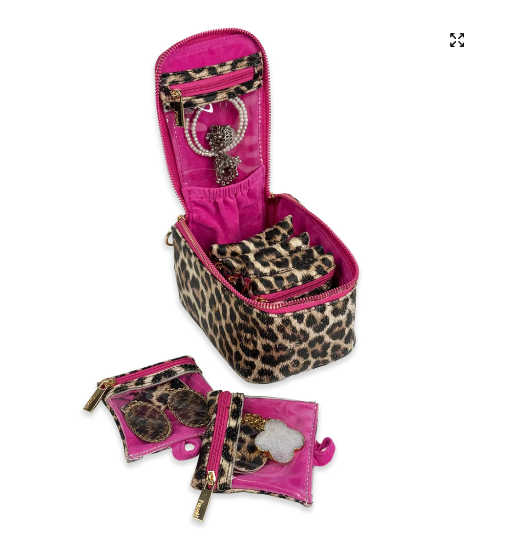 Train Jewelry Case In Fierce Leopard
