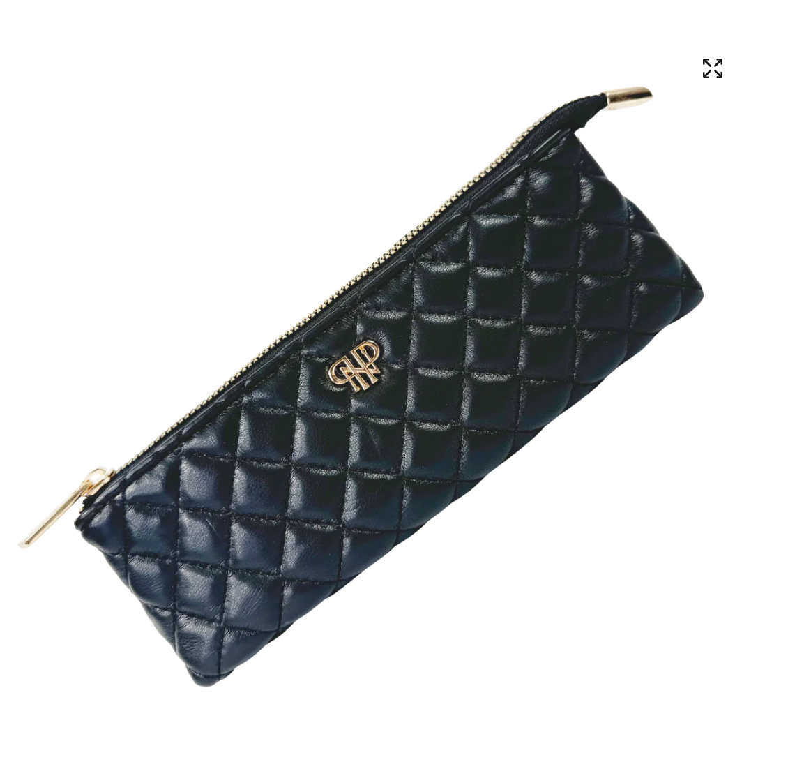 Sleek Stash Go-To-Case In Timeless Quilted