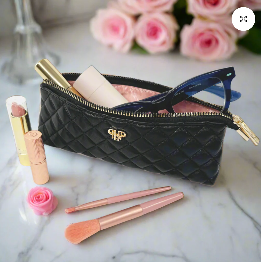Sleek Stash Go-To-Case In Timeless Quilted