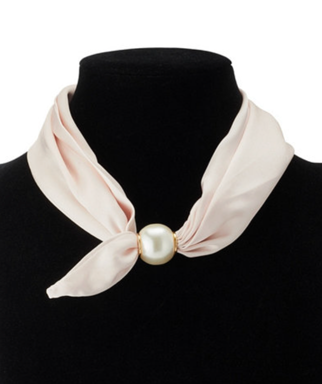 Casual Charm Magnetic Scarf Necklace In Light Pink