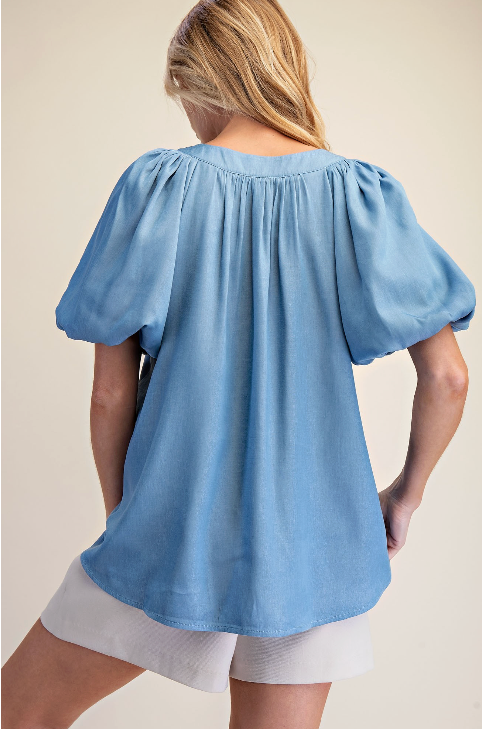 Style Staple Top In Chambray