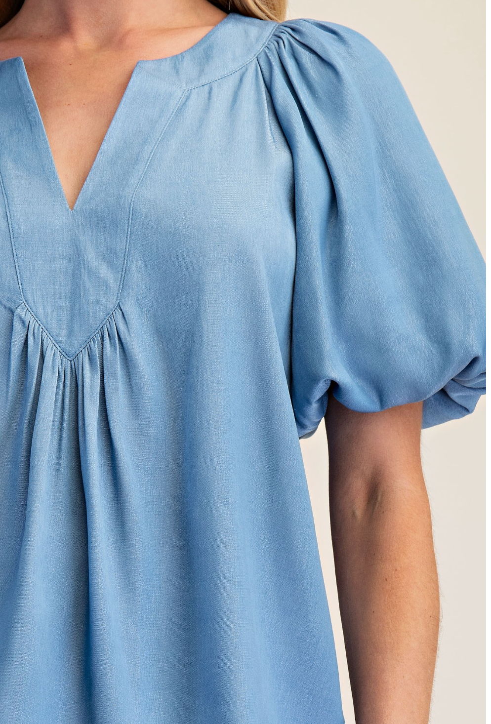 Style Staple Top In Chambray