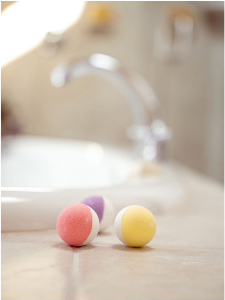 In A Fizzy Mini Bath Bombs
