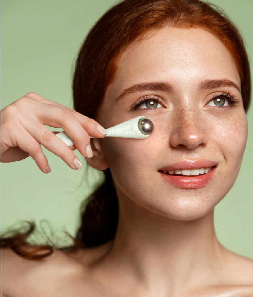 Roll With It Under Eye Roller