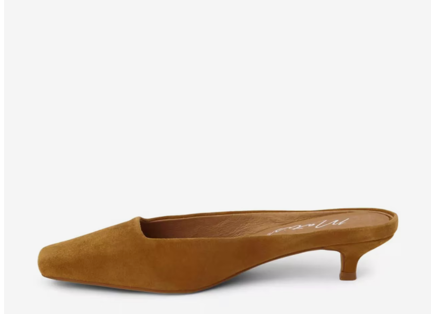Classy Mule In Tobacco